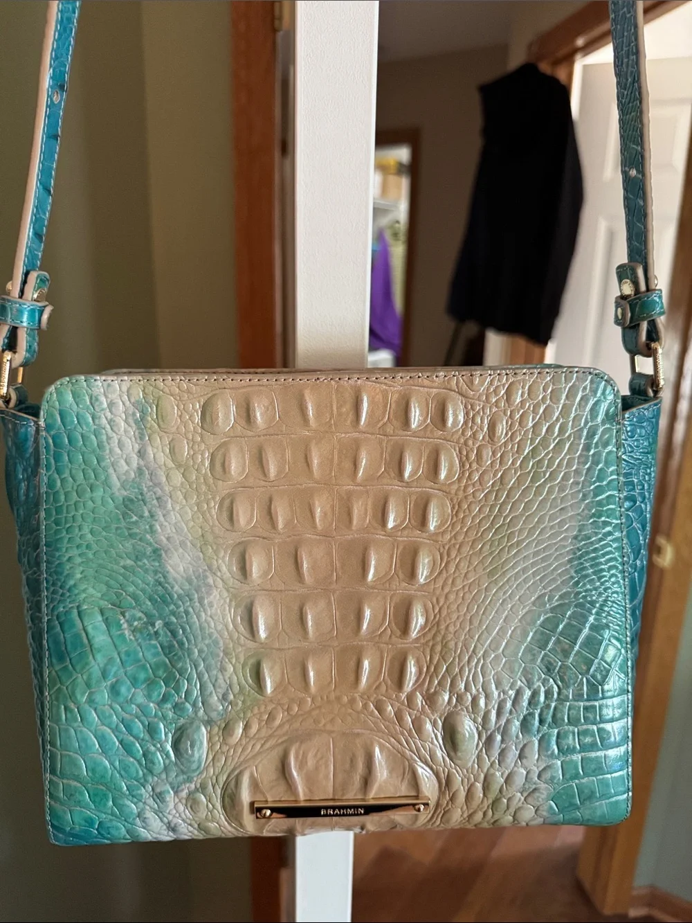 EUC Brahmin Teal and Tan Ocean Ombré Croc-Embossed Carrie Crossbody Purse Rare